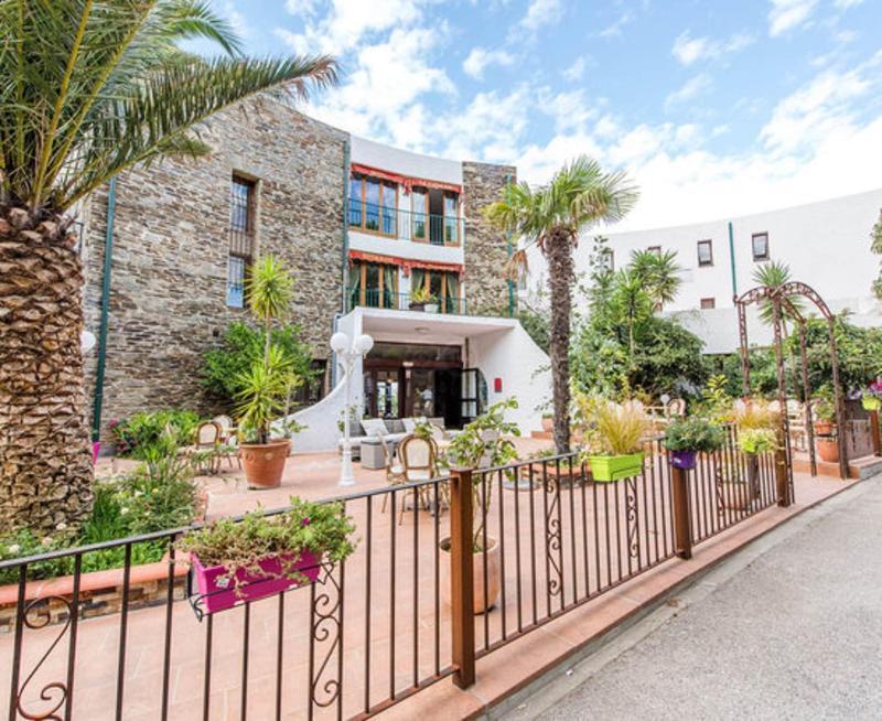 Le Catalan Hotel